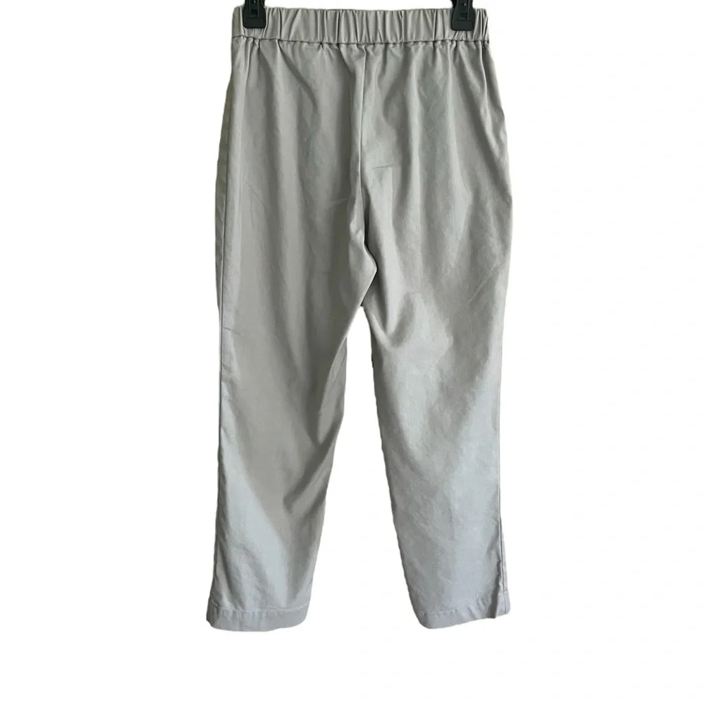 Aritzia Wilfred Darontal Cropped Taupe Trouser Pants Women's Size 2